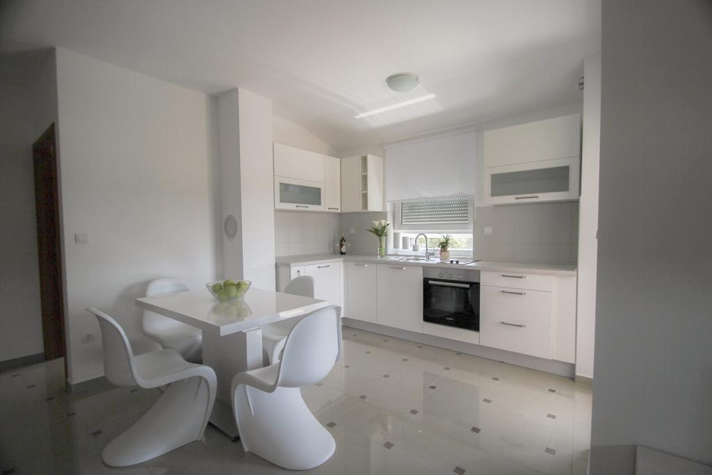 Apartment Matea Banjole Rum bild